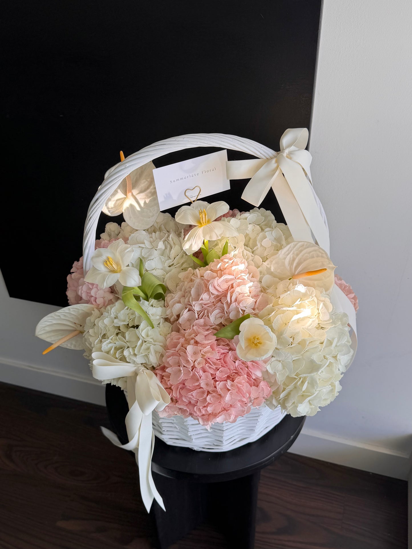 Hydrangea Cloud basket
