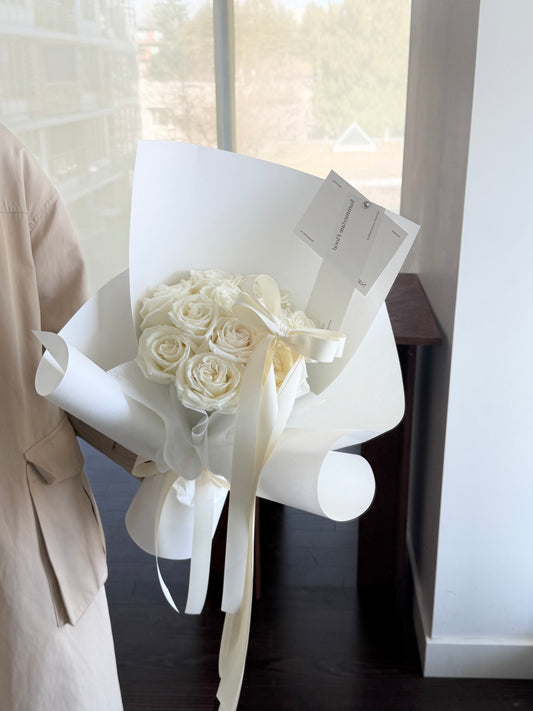 Roses with Curve Card Wrapping