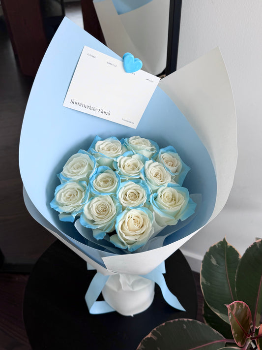 Icy Tinted Rose Bouquet