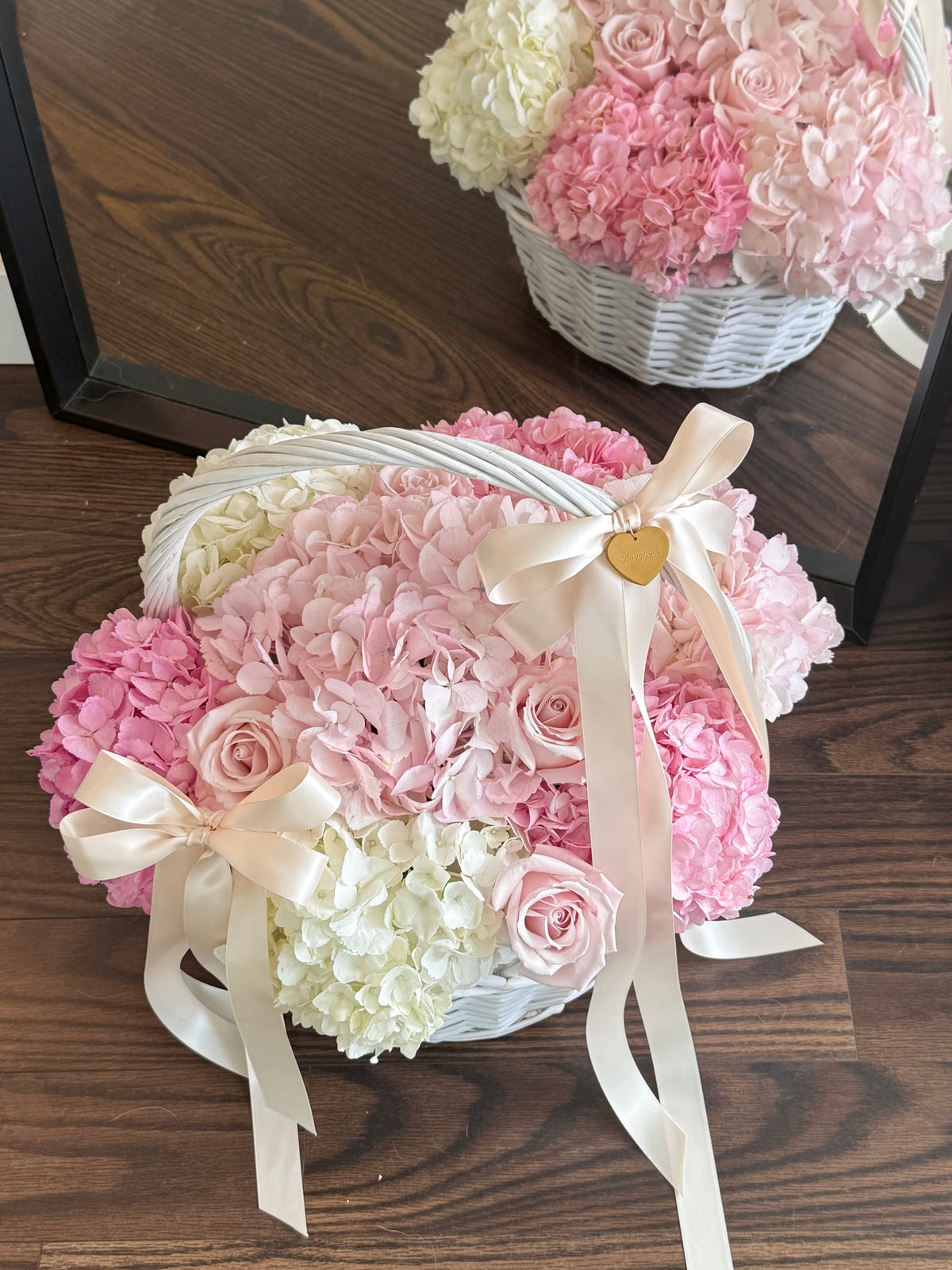 Hydrangea Cloud basket