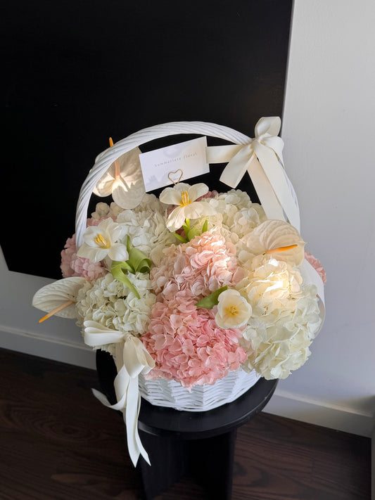 Hydrangea Cloud basket