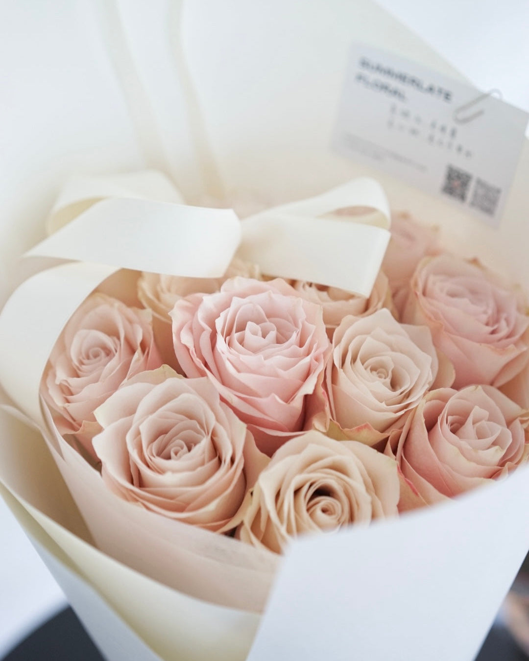 Card Wrapping Rose Bouquet with Bow Tie