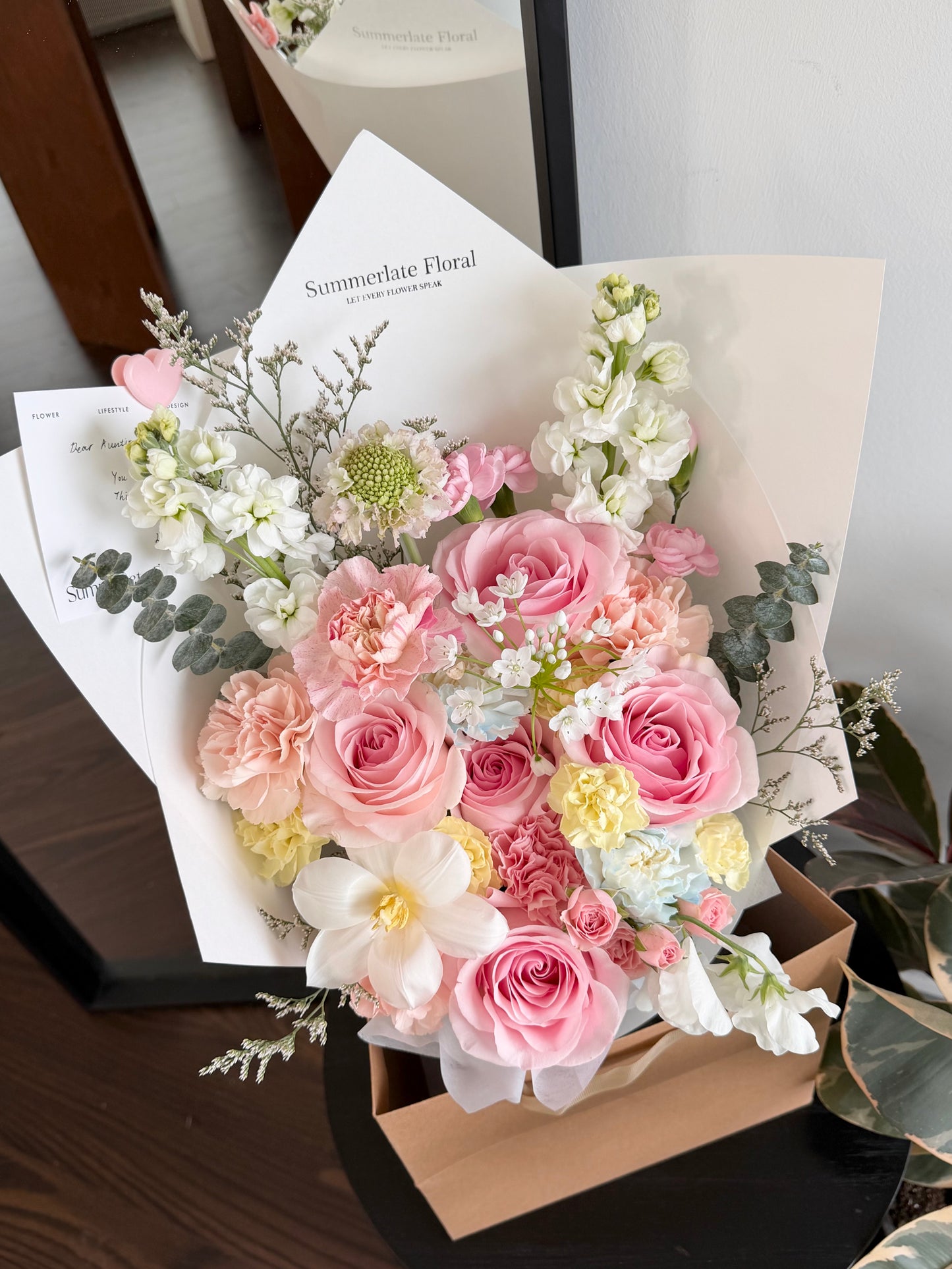 Splendid Pink Bouquet