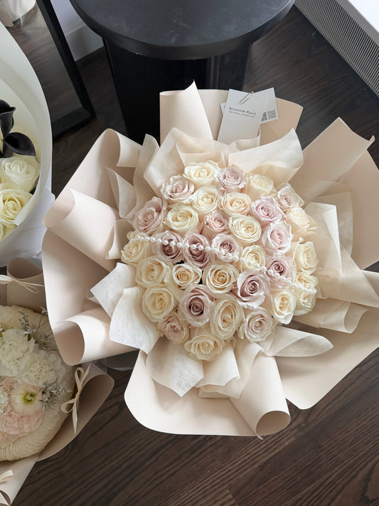 Sandy Pearl Bouquet