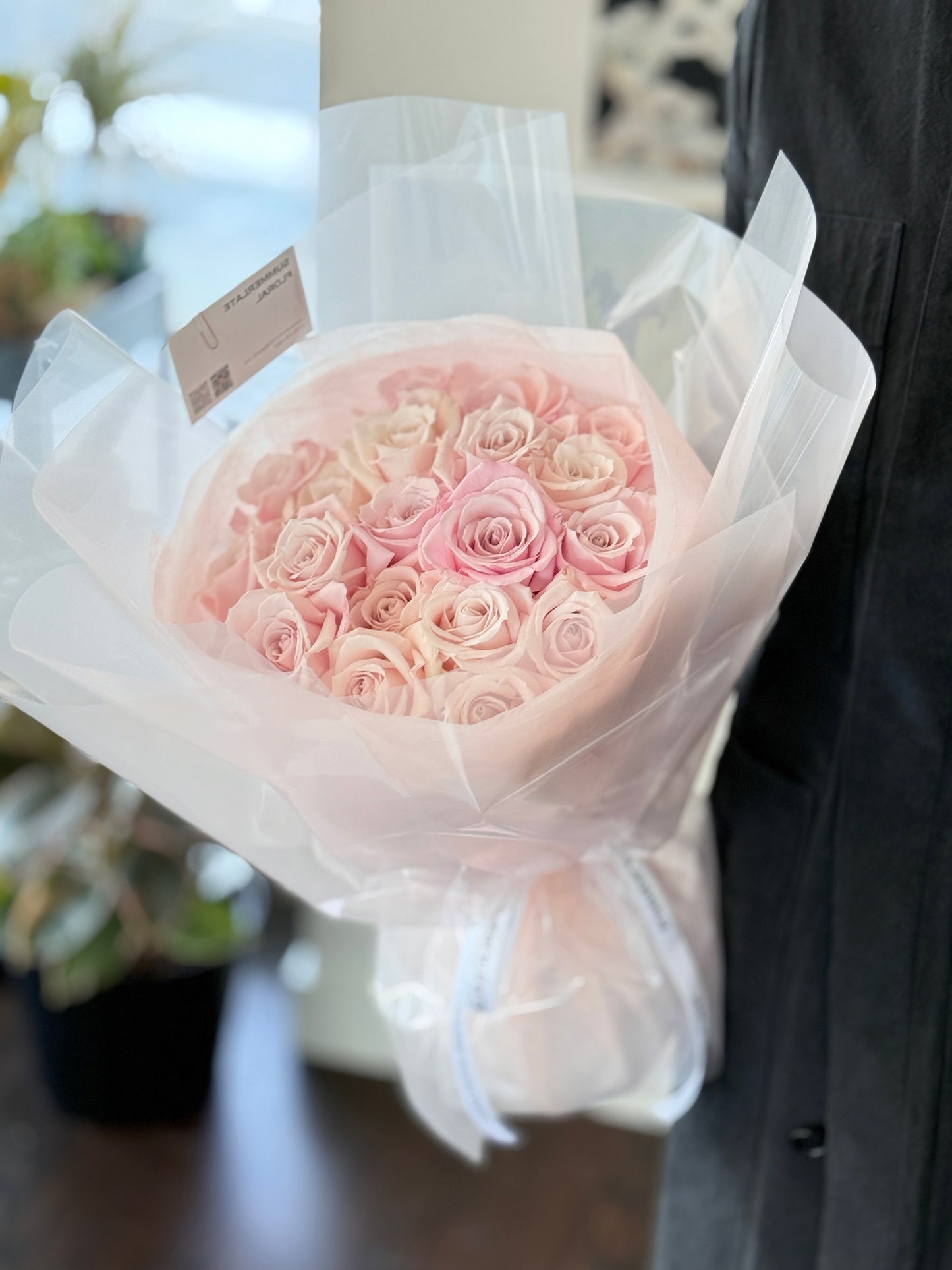 Sweet Escimo Rose bouquet