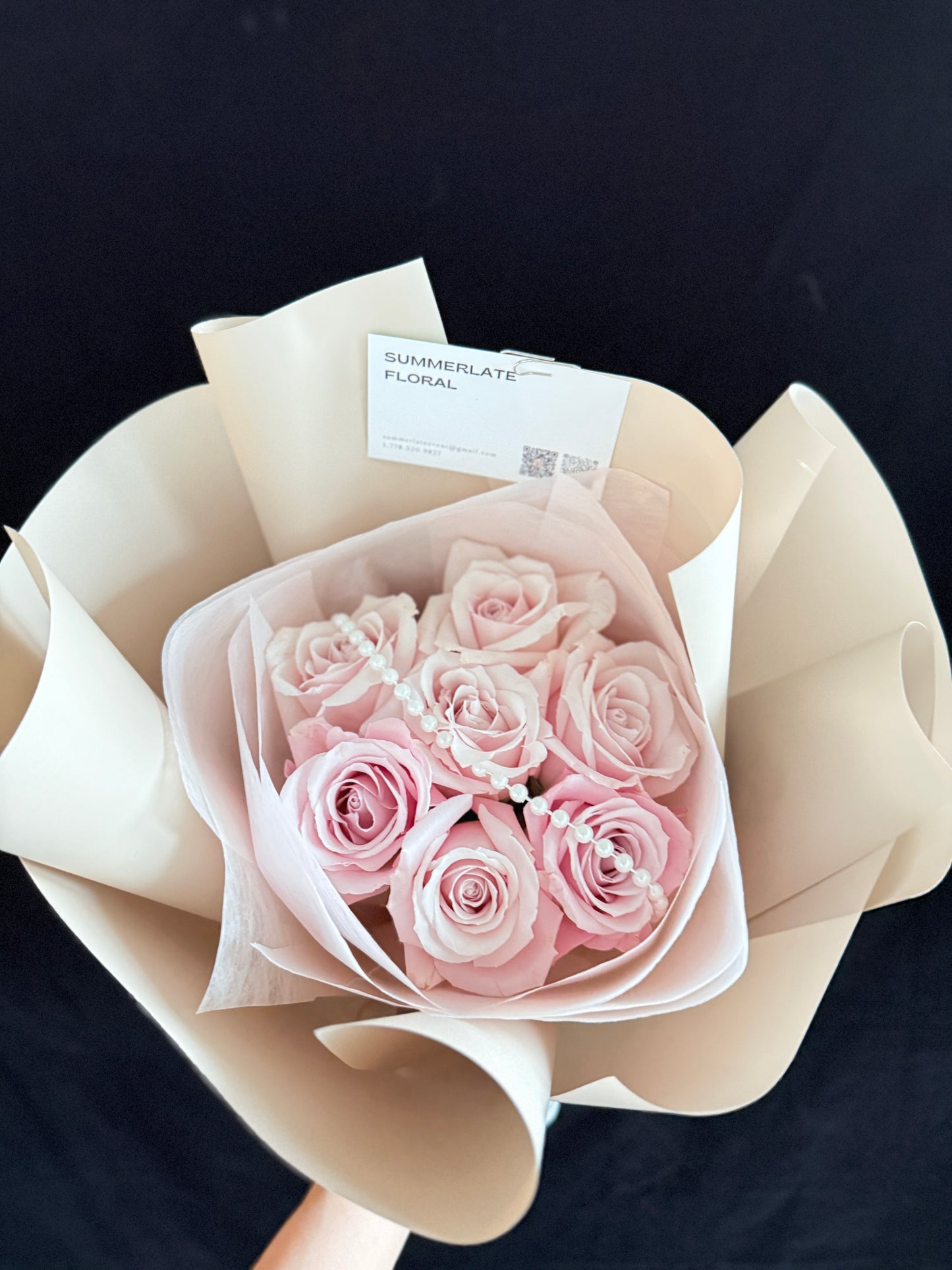Sweet Escimo Rose bouquet