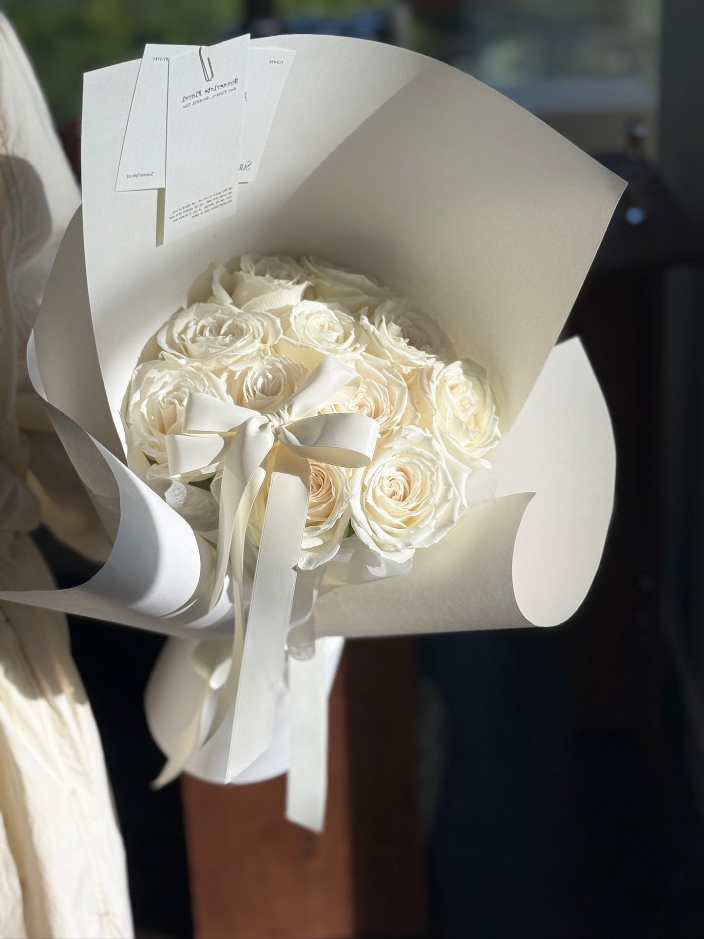 Roses with Curve Card Wrapping